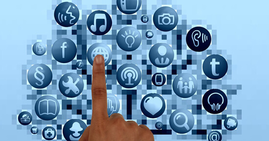 bevictor伟德外洋立异中心通过整合海内外优质媒体资源，，，资助企业策划宣传及对接海内外各相关资源，，，资助企业迈步走向国际化。。